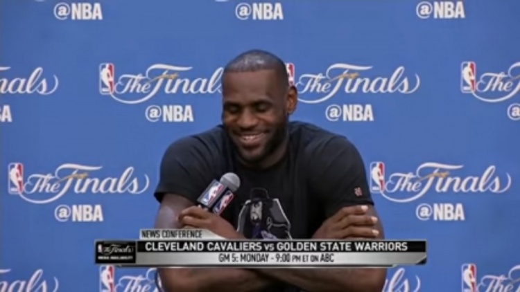 即时比分-詹姆斯：克莱在16总决赛G5赛前的言论激励了我 我对此一笑置之